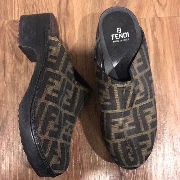 fendi clogs